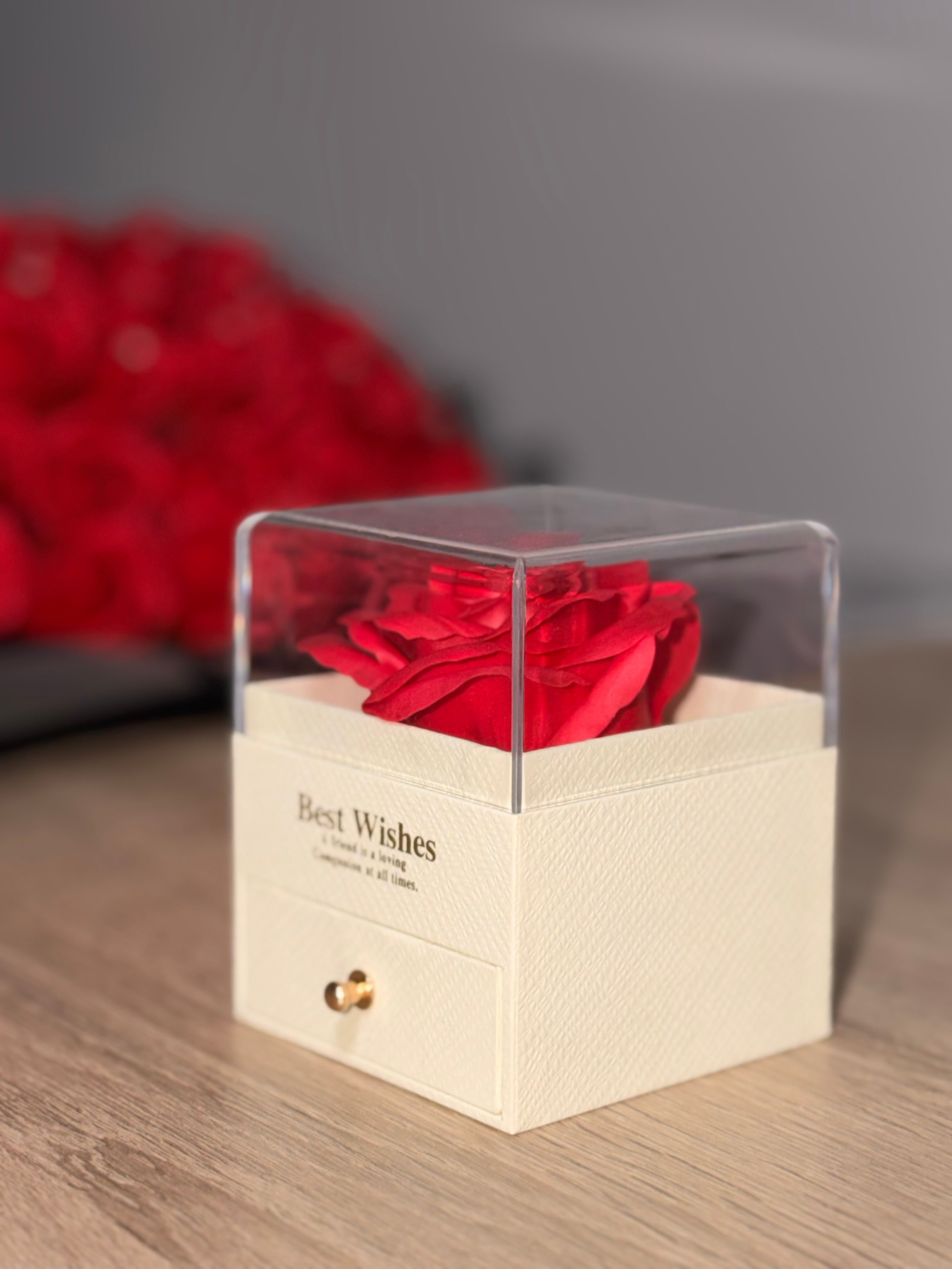 LoveBox cu Brațară