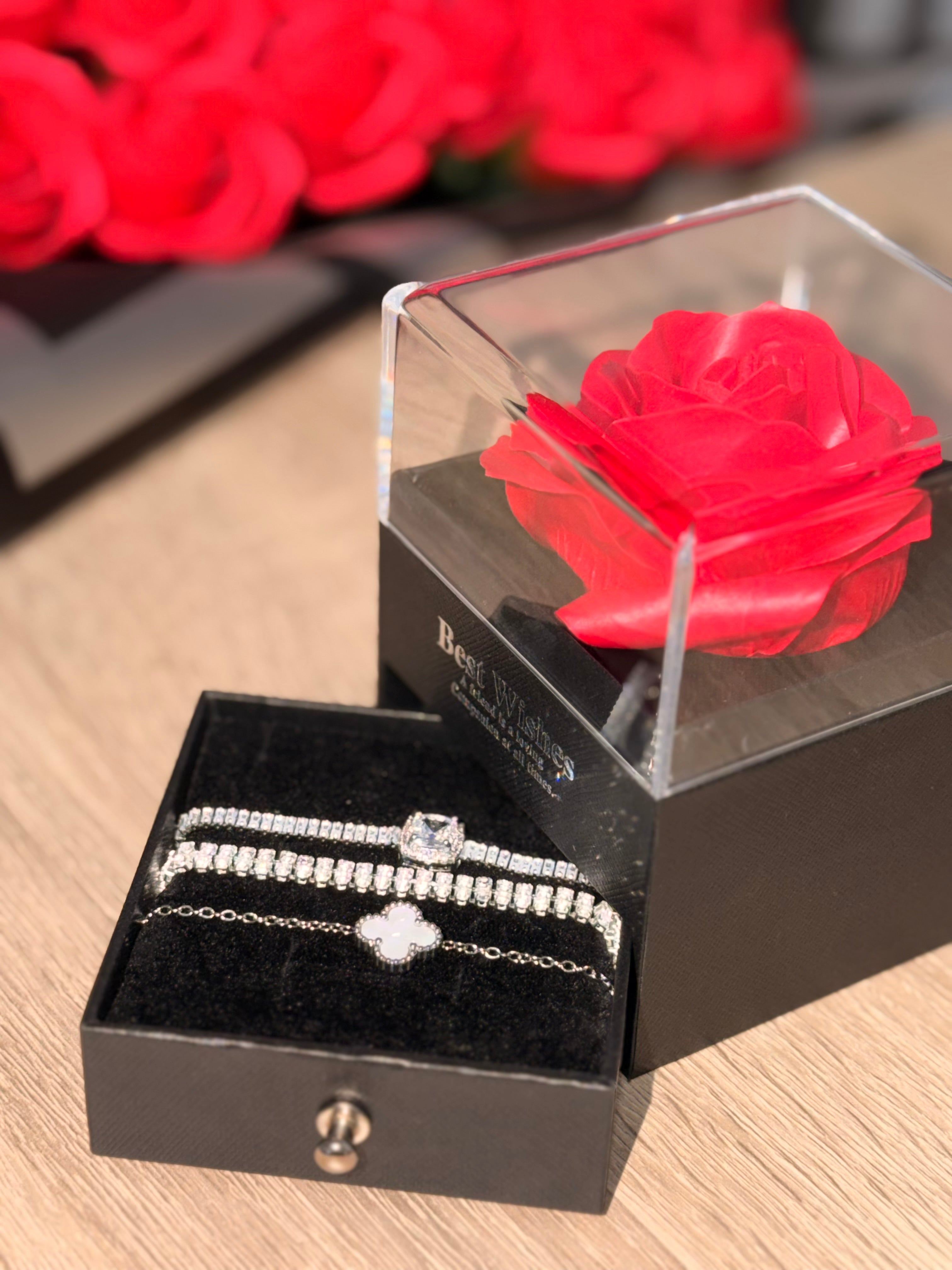 LoveBox cu Brațară