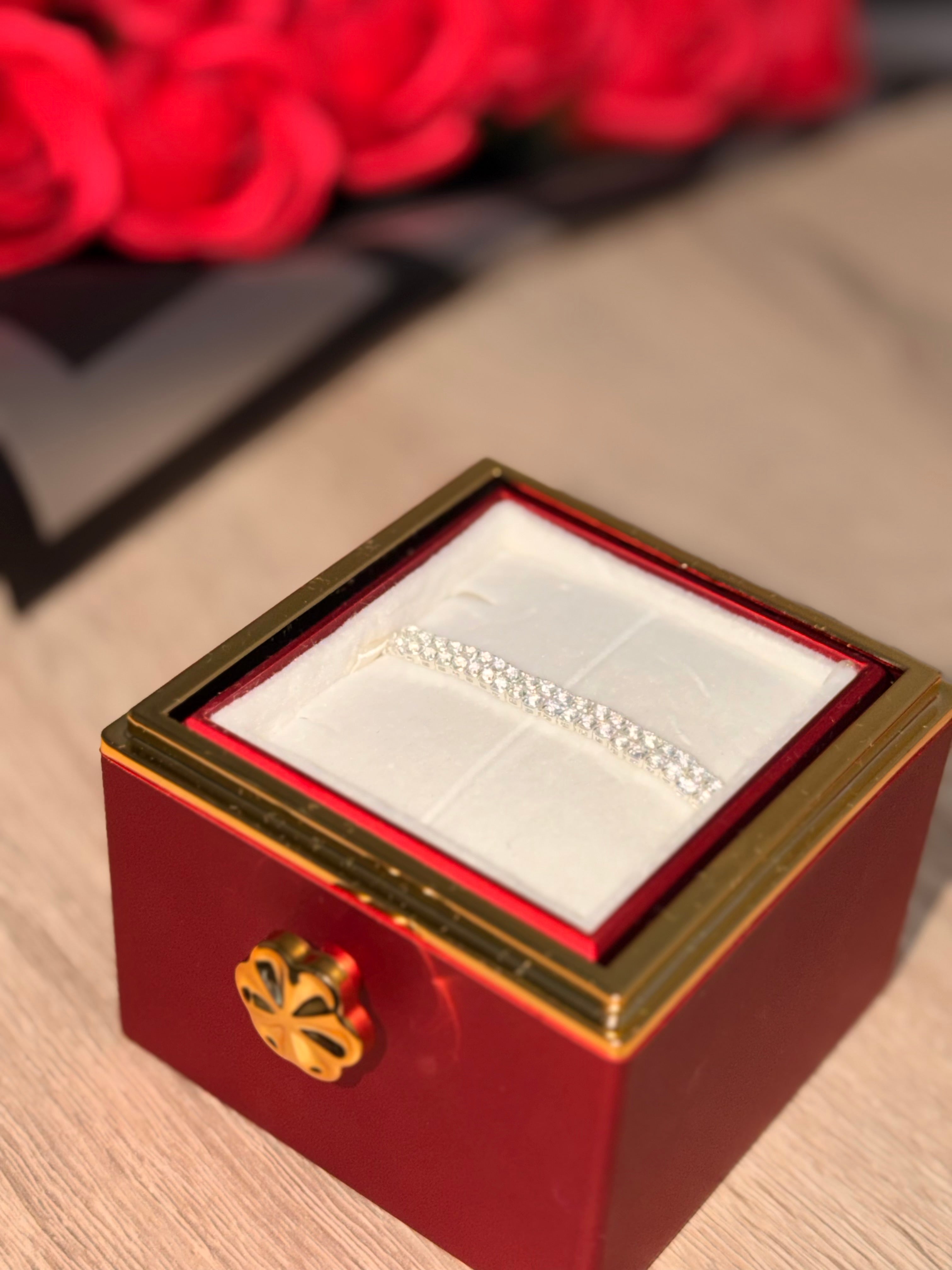 LoveBox cu Brațară