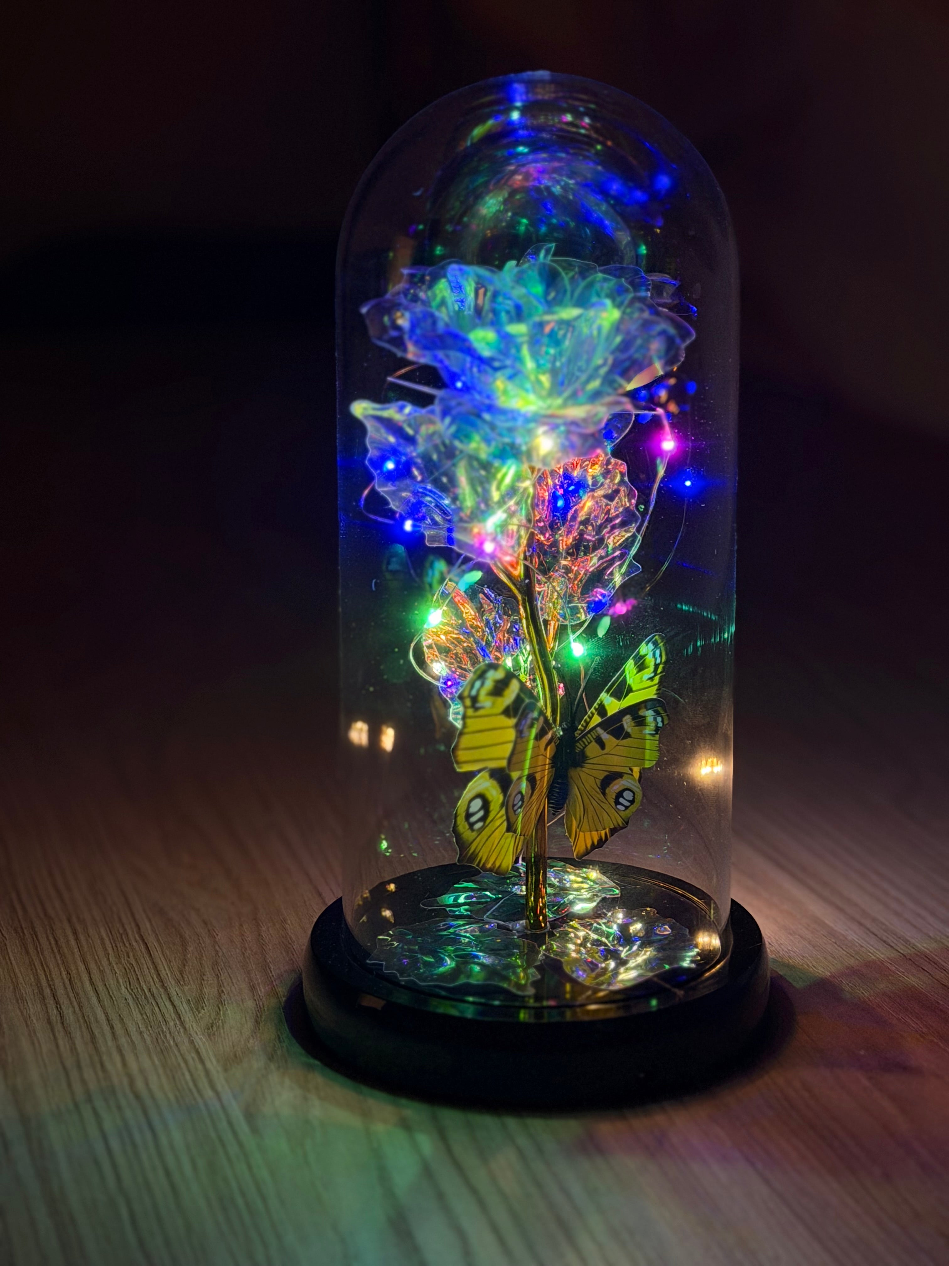 Trandafir Etern cu Lumină sub Cupolă